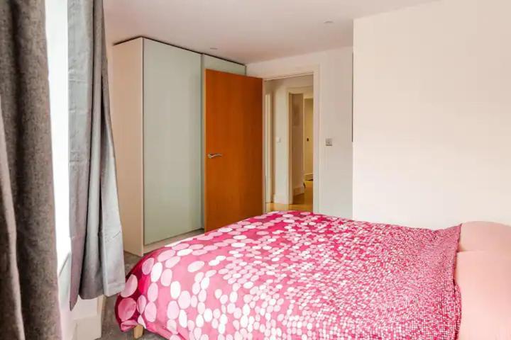 Brand New Flat In Central London With Car Park מראה חיצוני תמונה