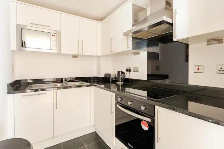 Brand New Flat In Central London With Car Park מראה חיצוני תמונה
